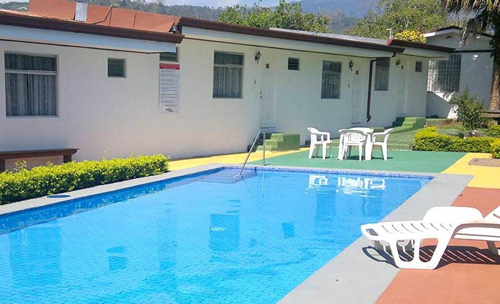 Hotel Wagelia Dominica Turrialba Eksteriør bilde
